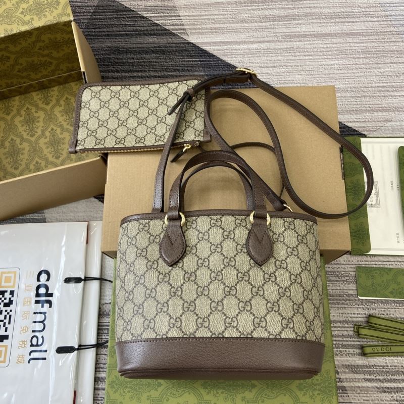 Gvc*1 tote bags